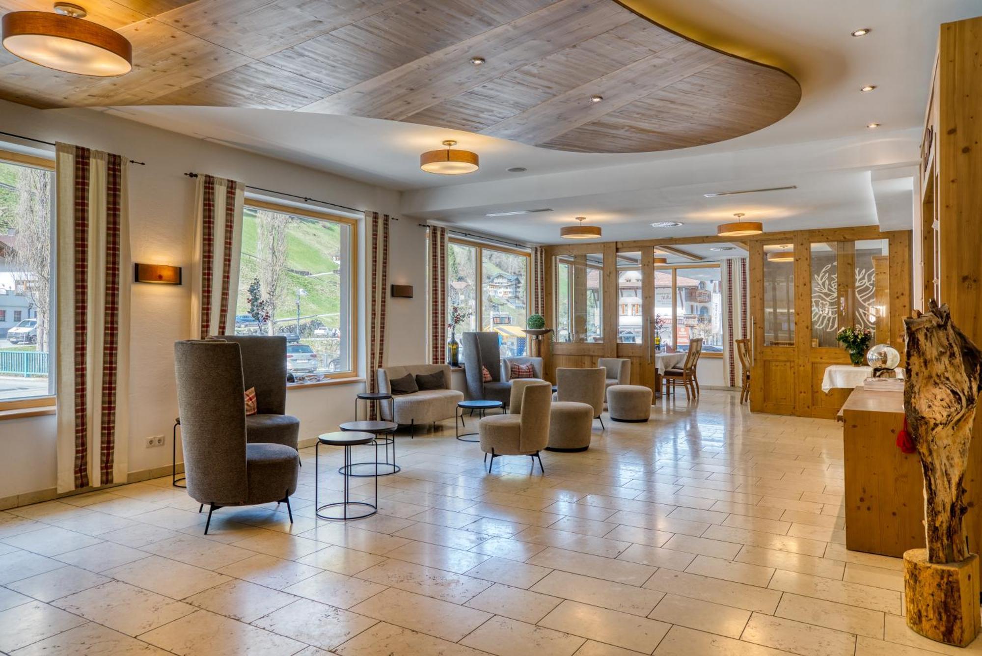 Mallaun Hotel.Erlebnis See Exterior photo