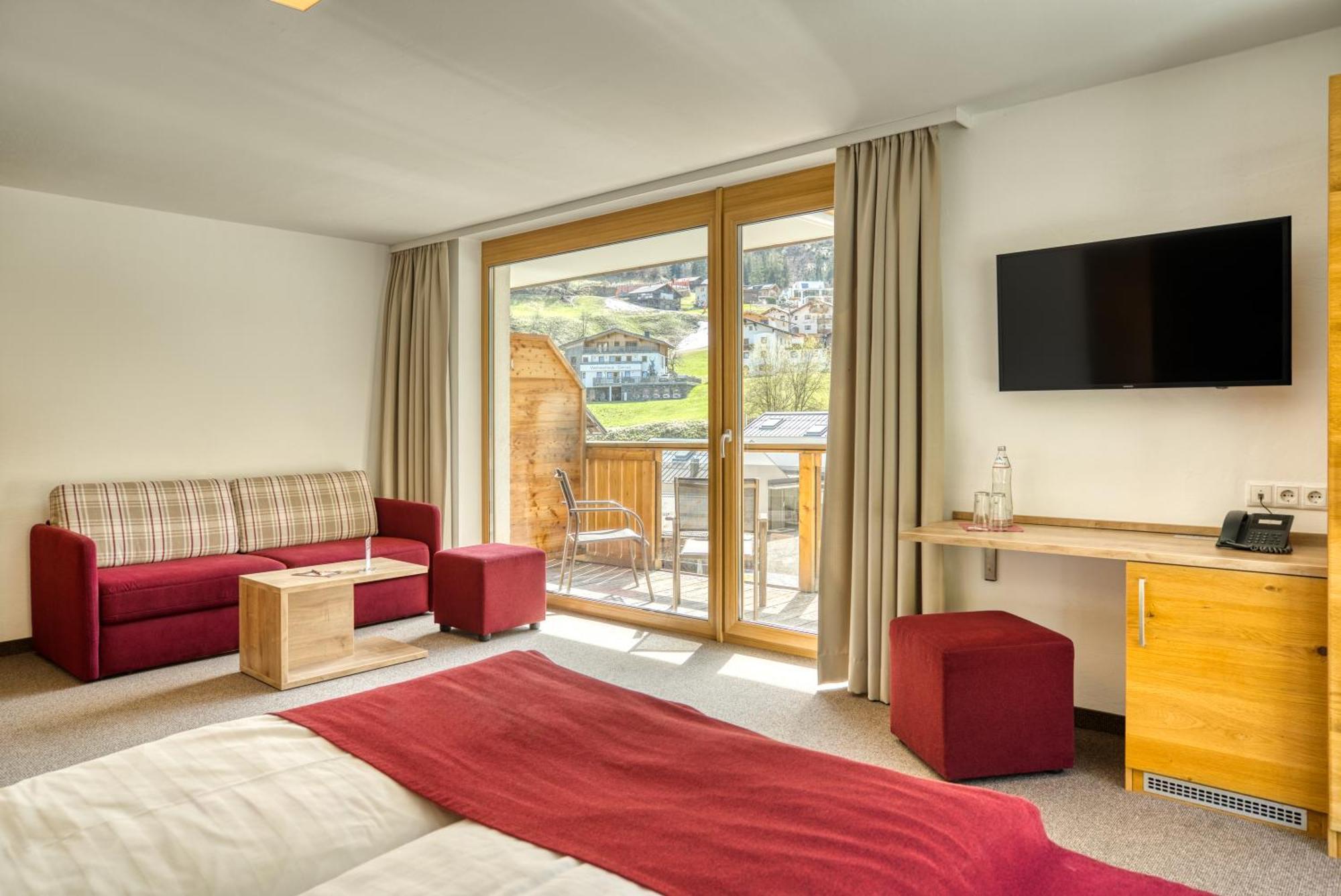 Mallaun Hotel.Erlebnis See Exterior photo