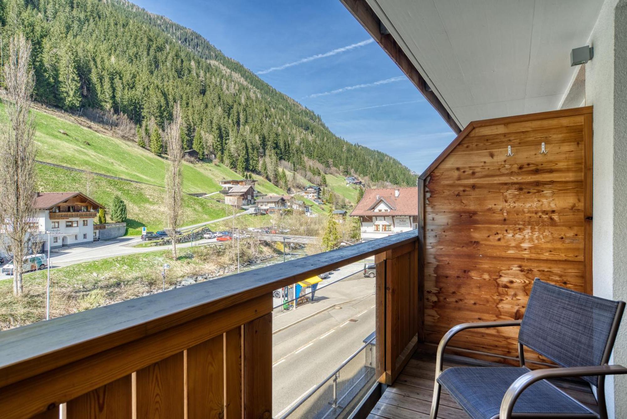 Mallaun Hotel.Erlebnis See Exterior photo